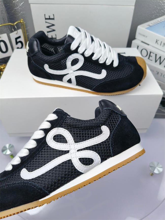 L0ew* sneaker