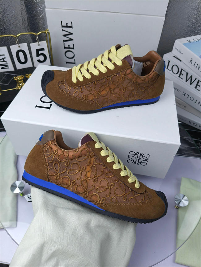 L0ew* sneaker