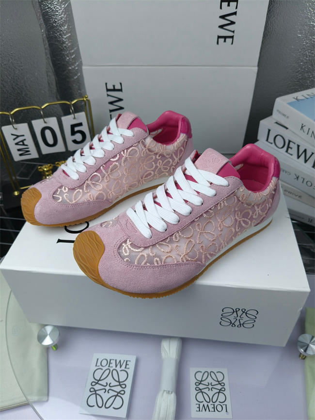 L0ew* sneaker