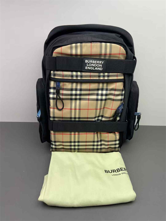 Bv*b*rry bag
