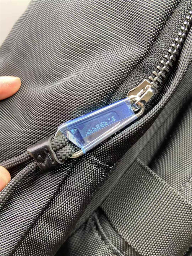 Bv*b*rry bag