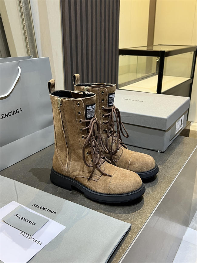 Ba1en*iaga boot