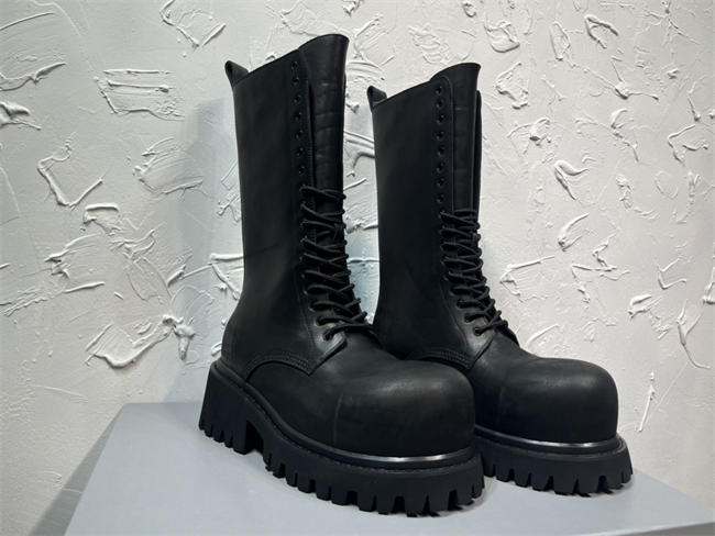 Ba1en*iaga boot
