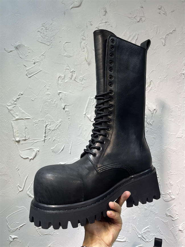 Ba1en*iaga boot