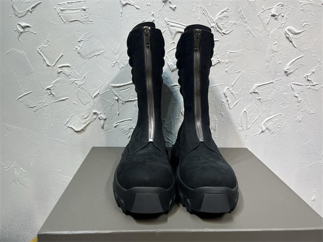 Ba1en*iaga boot