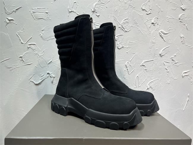 Ba1en*iaga boot