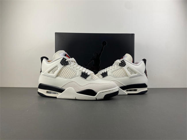 Air Jordan 4“Flight Club” Sail/Black-University Red